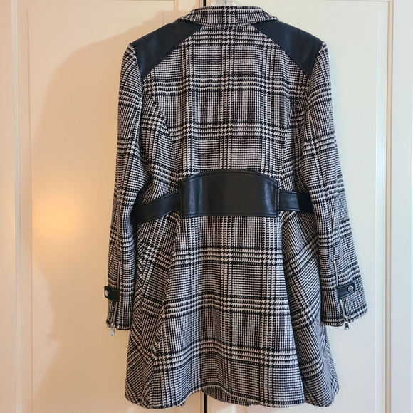 Guess houndstooth wool blend peacoat with pleather accents - Picture 2 of 14